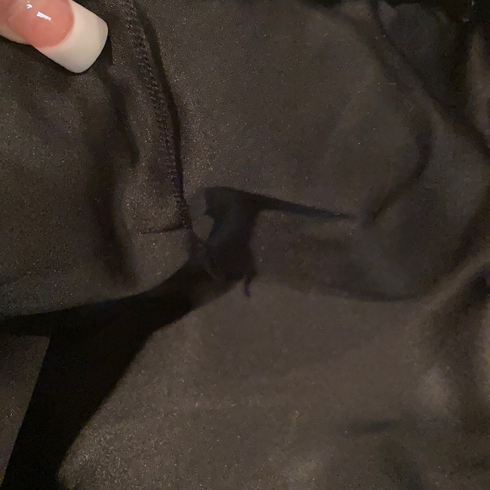 ELEGANT AND STUNNING NEW FAUX FUR WRAP!!! 🤗 - Picture 7 of 7